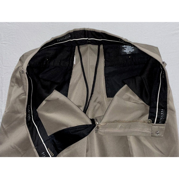 Perry Ellis Portfolio Washable Pleated/Cuffed Microfiber Dress Slacks. 38X32 EUC - Picture 7 of 9